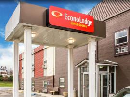 Econo Lodge Inn & Suites，位于Walnut的酒店