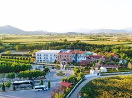 Gardenland Resort，位于斯库台的酒店