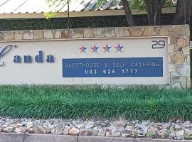 L'anda Guesthouse & self catering，位于米德尔堡的旅馆