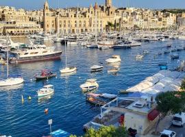 Entire Senglea Seaview Town house，位于森格莱阿的酒店