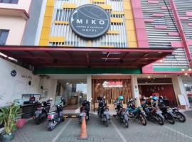 Miko Rooms & Capsules hotel，位于Bungurasih明日之城购物中心附近的酒店