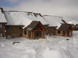 Powder Ridge Village, a VRI resort，位于Powder Mountain WestWolf Mountain Ski Area附近的酒店