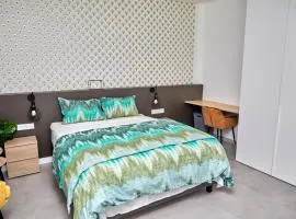 Waypoint Suites