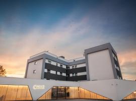 Essence Inn Marianos Hotel，位于法蒂玛的酒店