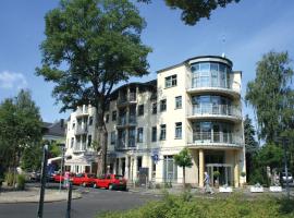 Hotel Am Blauen Wunder，位于德累斯顿的酒店