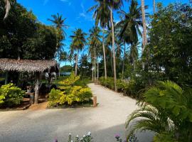 Elena Garden Resort and Restaurant，位于亭可马里的度假村