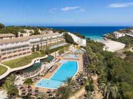 Insotel Cala Mandia Resort，位于Cala Mendia的酒店