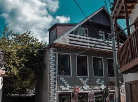 The Green Kitchen，位于Kāgbeni的酒店
