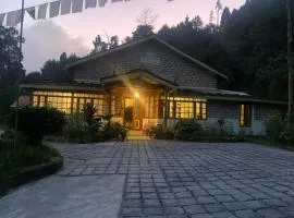Rose Villa Heritage Bungalow No 9，位于Takdāh的简易别墅