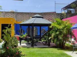 VILLA D-SPITIA Apartamentos en renta，位于阿特利斯科的Spa酒店