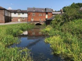 Hyde Mill，位于卢顿Luton Hoo Estate附近的酒店