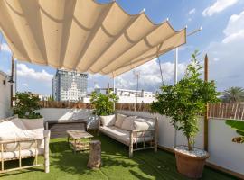 Tentudia Charming Apartments with Private Roof-Top or Patio in San Bernardo By OCityzen，位于塞维利亚的酒店