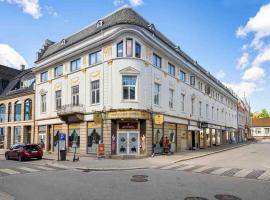 Moderne leilighet midt i sentrum av Fredrikstad，位于腓特烈斯塔的公寓