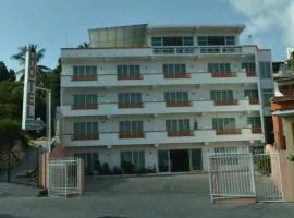 Hotel Serymar