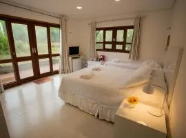 Suites Amma Noronha