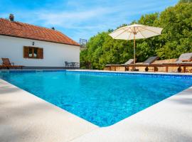 Holiday House Tone, Imotski-Drum-Makarska，位于Drum的酒店