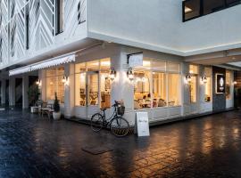 Lucky Hotel Bangkok，位于Khlong Toei的酒店