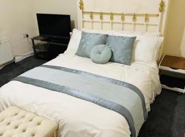 Double Bedroom in West Yorkshire, Leeds，位于Hunslet的酒店