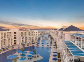 Pickalbatros Blu Spa Resort - Adults Friendly 16 Years Plus- Ultra All-Inclusive，位于赫尔格达的度假村