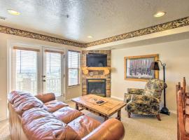 Cozy Eden Condo Retreat Less Than 6 Mi to Ski Resort!，位于Eden的酒店