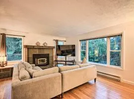 Cozy Redmond Retreat: Spacious Deck & Yard!