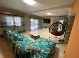Logement 2 chambres au sud de Mayotte，位于Bouéni的公寓