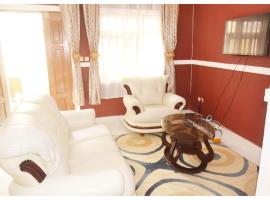 Appartement New Stading YAOUNDE - MIMBOMAN MAETURE，位于雅温得的酒店