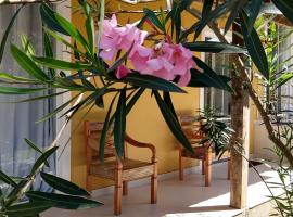 Aloha Itaúna，位于萨夸雷马的酒店