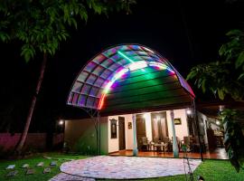 Savenndra Hotel，位于Ranala的酒店