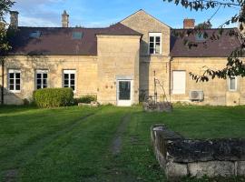 Gîte le Presbytère de Blérancourt，位于Blérancourt的酒店