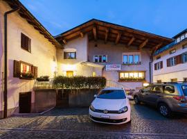 Hotel Weisses Kreuz，位于安迪尔的酒店