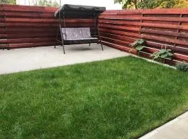 Studio cu grădina proprie