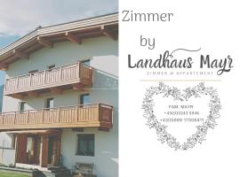 Zimmer bei Landhaus Mayr，位于Maurach的乡间豪华旅馆