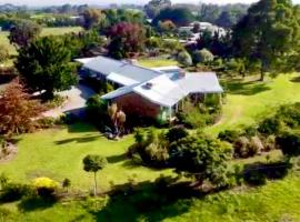 Melbourne Garden Bed and Breakfast，位于梅尔顿的酒店