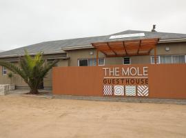 The Mole Guesthouse，位于斯瓦科普蒙德的海滩短租房