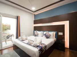 Athulya Residence Suite Rooms，位于班加罗尔弗兰蒂尔会展中心附近的酒店