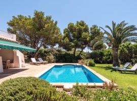 Villa Hércules 115 Binidali，位于Cap d'en Font的海滩酒店