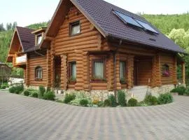 皮亚特拉伦库鲁山林小屋
