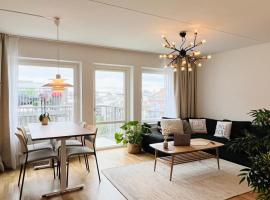 Private room in Hammarby Sjöstad, common space shared!，位于斯德哥尔摩的酒店