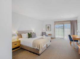 13th Beach Golf Lodges，位于巴旺赫兹的酒店