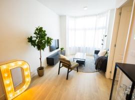 Dearly 1 Bedroom Serviced Apartment 56m2 -NB306D-，位于鹿特丹的公寓