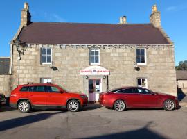Aberdeen Arms Hotel Tarland，位于Tarland的酒店