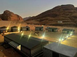 Bronze Mountains Camp Wadi Rum，位于亚喀巴的酒店