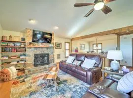 Mtn-View Cabin w/ Deck, 2 Mi to Beech Mtn Slopes!
