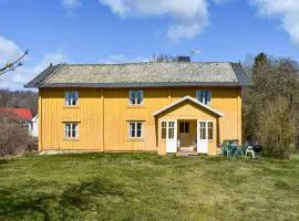 3 Bedroom Beautiful Home In Ronneby