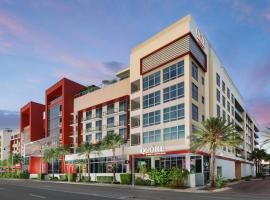 Costa Hollywood Beach Resort - An All Suite Hotel，位于好莱坞的酒店