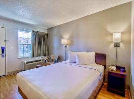 Studio 6-Phoenix, AZ - Deer Valley，位于凤凰城的酒店