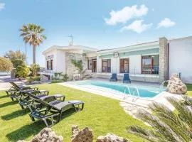 Awesome Home In Terracina Lt