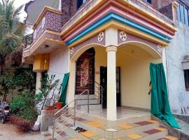 Krishna Homestay，位于Garudeshwar的酒店