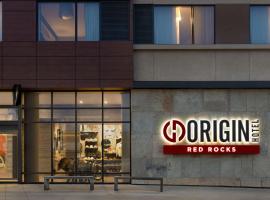 Origin Red Rocks, a Wyndham Hotel，位于高尔顿红石公园和露天剧场附近的酒店